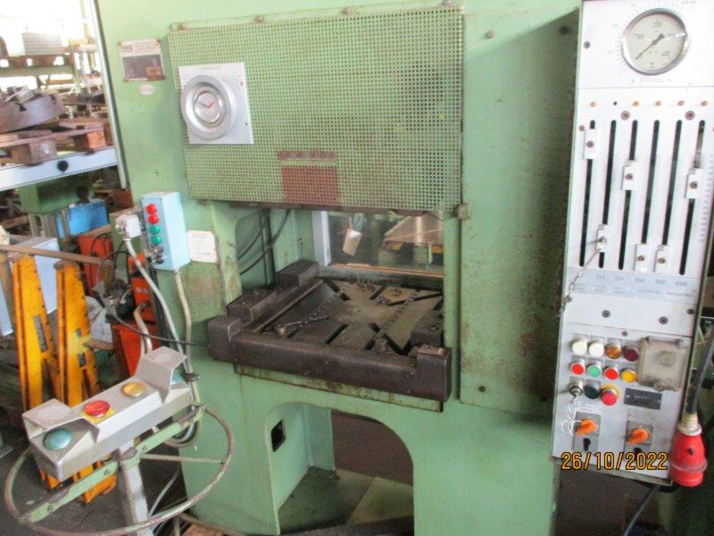 Alternative view of DS 63  SMG 1984