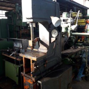 Presse / Raeummaschine  Unbekannt