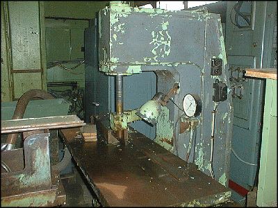 Presse / Raeummaschine Unbekannt - Bild 3