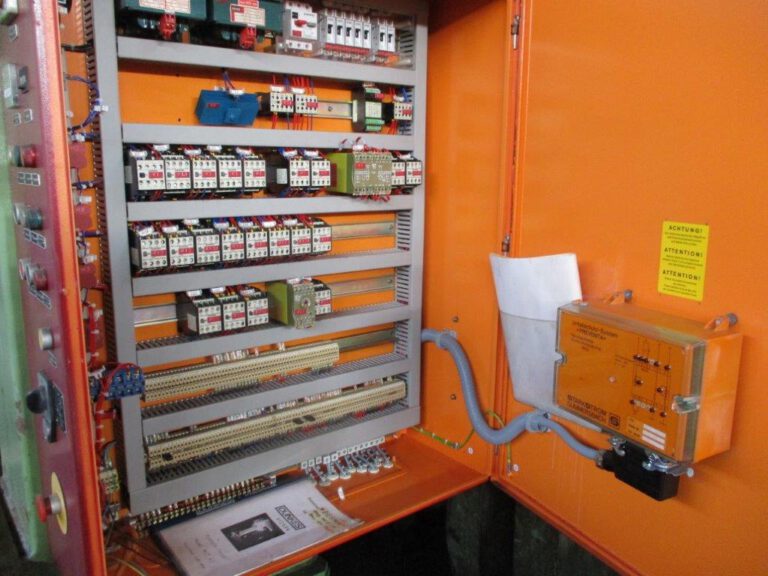 HZT 6,3  DUNKES 1988