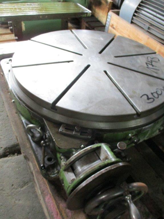 Alternative view of Ø 700 mm  UNBEKANNT unbekannt