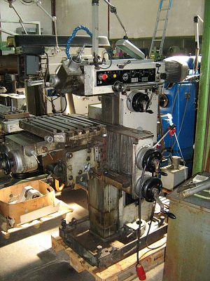 Alternative view of MH 600  MAHO 1972