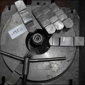 3-Backenfutter +Aufspannplatte  UNBEKANNT