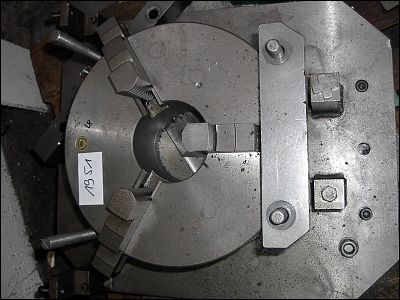 3-BF auf Aufspannplatte  BISON