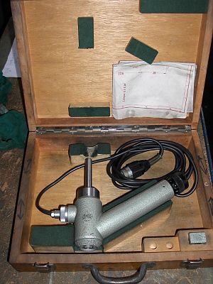 2010 Zentrier-Mikroskop  HENSOLDT / DECKEL