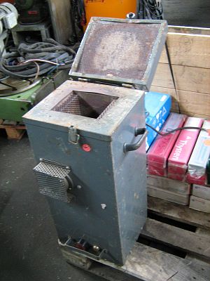 Elektrodenofen  UNBEKANNT 1990