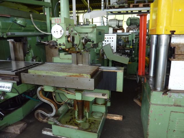 MH C 700 (K) MAHO 1977