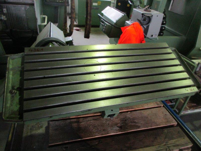 Universaltisch / Schwenktisch unbekannt