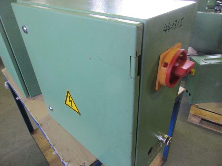 3U / 120 / 75  MICHAEL RIEDEL