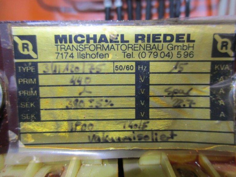 3U / 120 / 75  MICHAEL RIEDEL