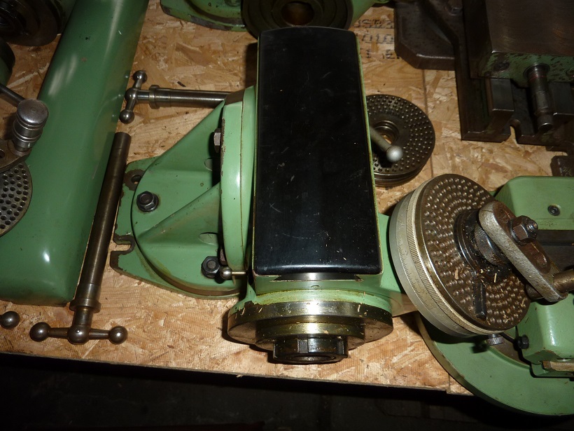 2212  DECKEL unbekannt