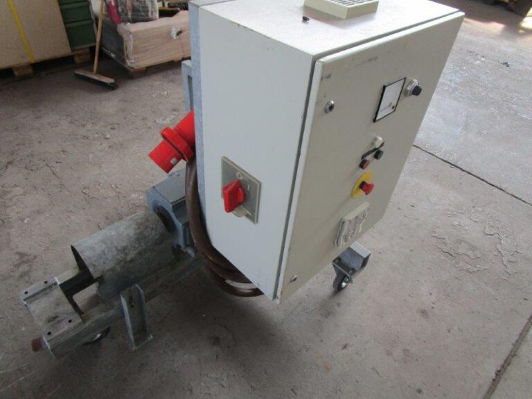 Prüfstand für Motoren und Aggr  METZ / MADER / SEW 1985