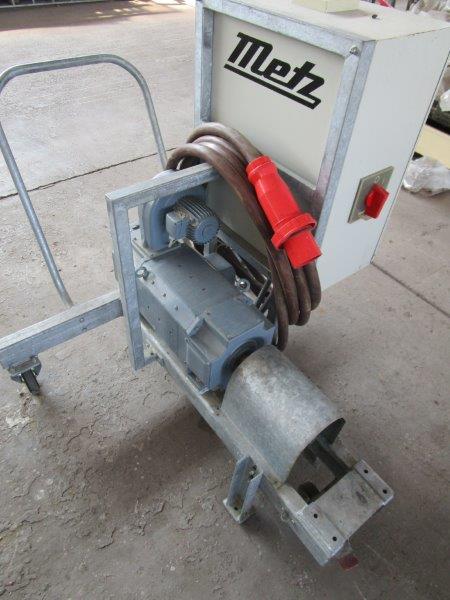 Alternative view of Prüfstand für Motoren und Aggr  METZ / MADER / SEW 1985