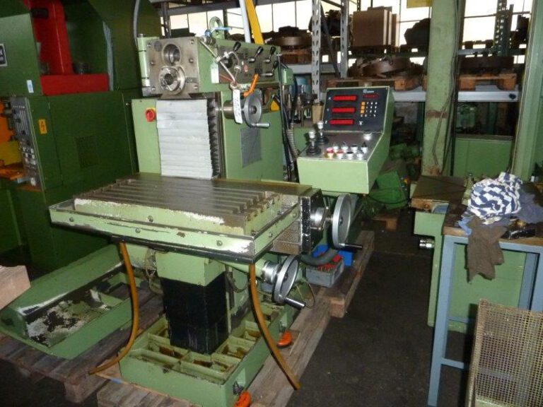 UWF 700  HERMLE 1986