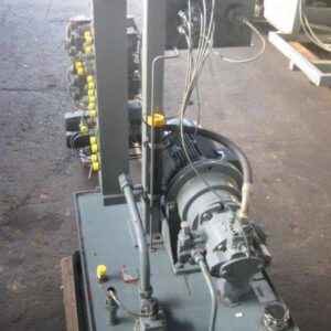 -  UNIVERSAL Hydraulik 1987