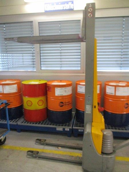 EMC 10  JUNGHEINRICH 2002