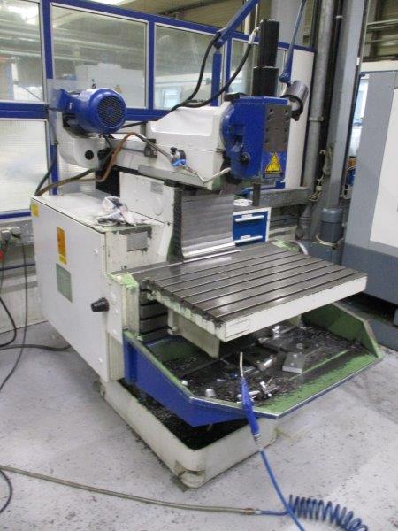 Alternative view of FP 4 M (K) - 2203  DECKEL 1991