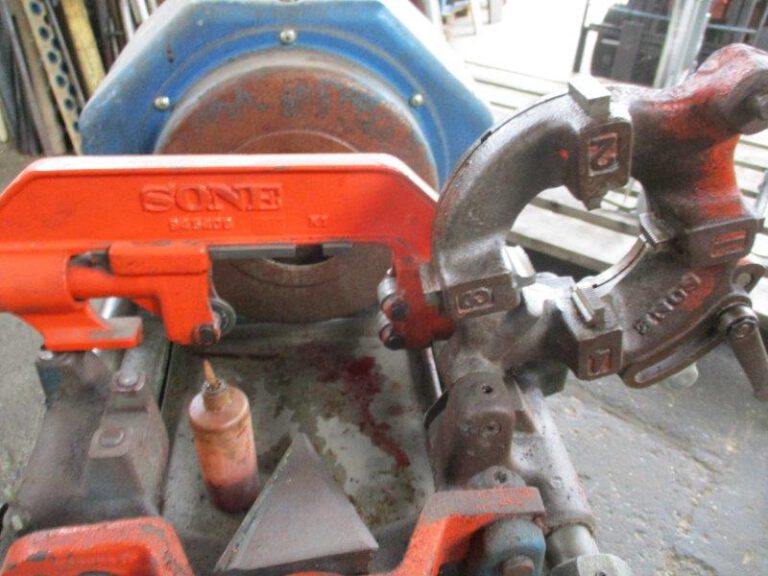 Alpha 4  Berg + Schmid / SONE 1990