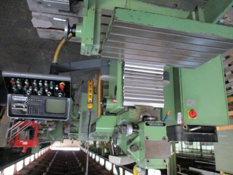 Alternative view of FP 2 NC / 2801  DECKEL 1983