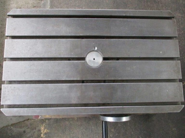 2038-500 FP 3+4 Universaltisch  DECKEL unbekannt