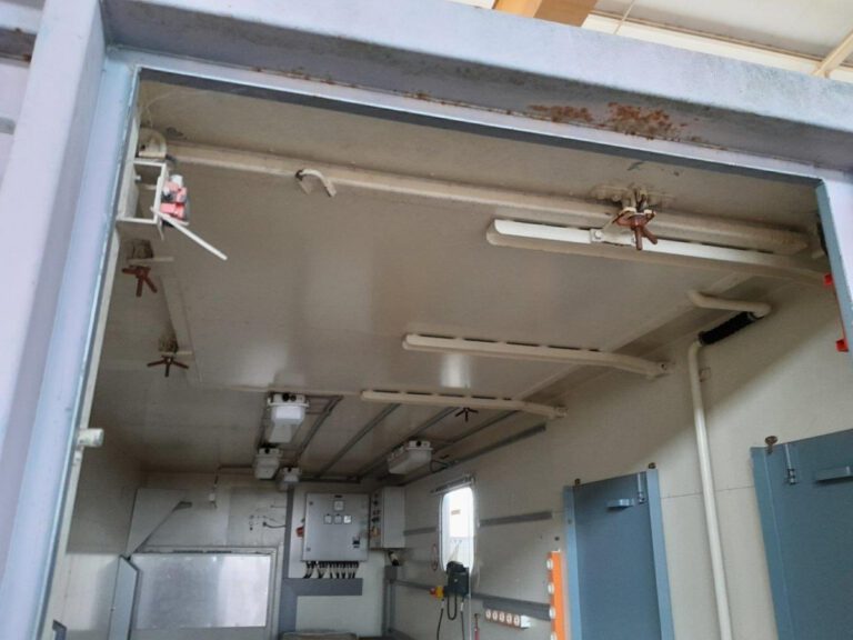 S 20 Y - TST - RCS  ? Werkstatt Container 1990