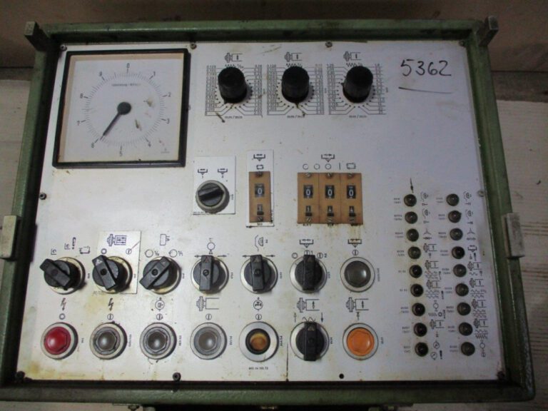 Bedienpult / Schaltpult  SCHAUDT