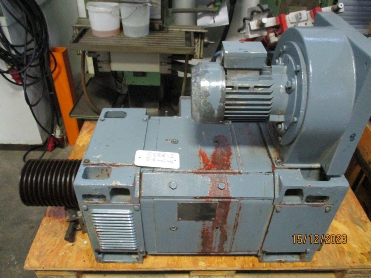 Alternative view of 1GG5 / FT5106 / FT5074  SIEMENS 1988