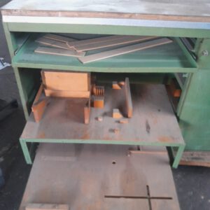 Alternative view of Schiebetuer mit Auszug  UNBEKANNT