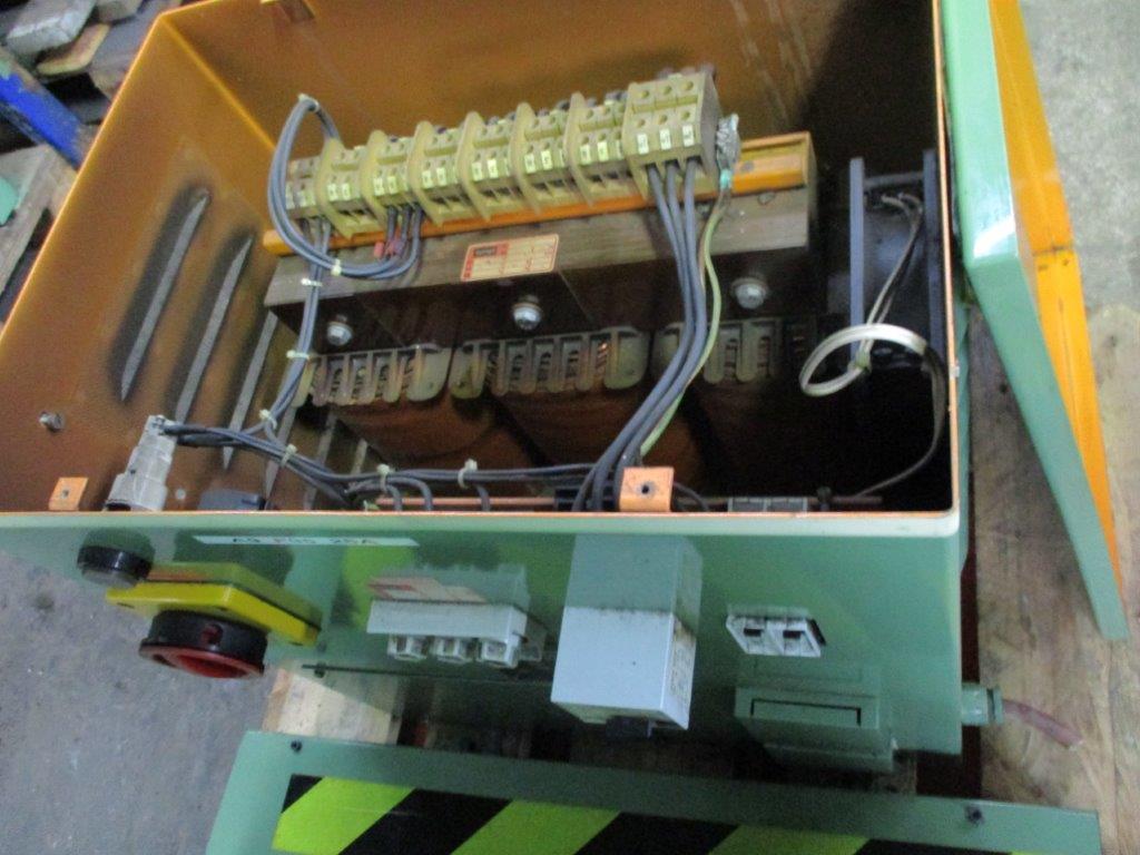 Alternative view of 7,5 kVA  JUNG / ISMET 1982