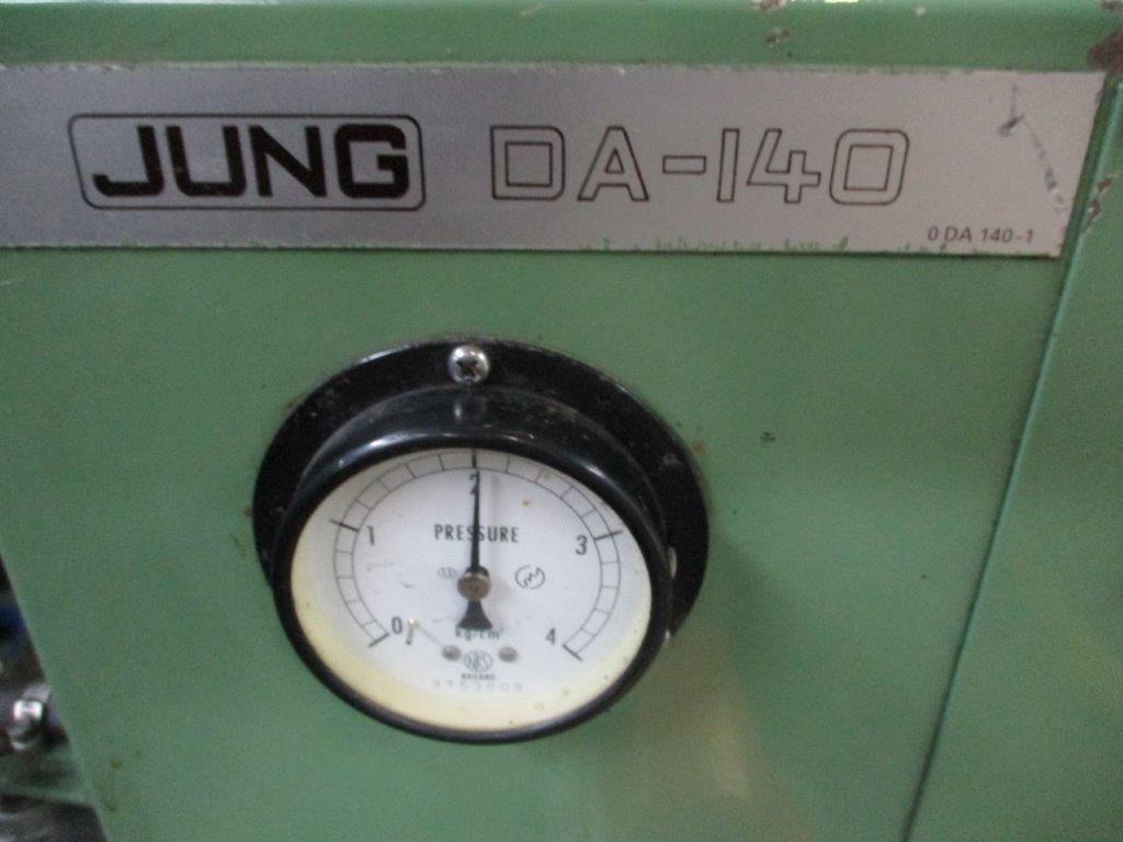 Alternative view of DA 140 / JD 502  JUNG 1982