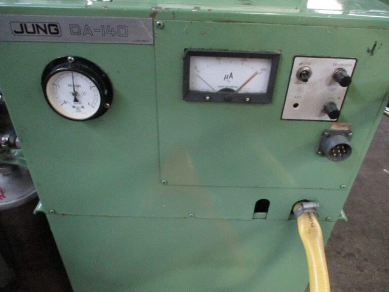 DA 140 / JD 502  JUNG 1982