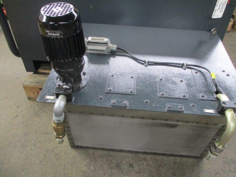 ( DMU 40 )  DMG MORI 2010