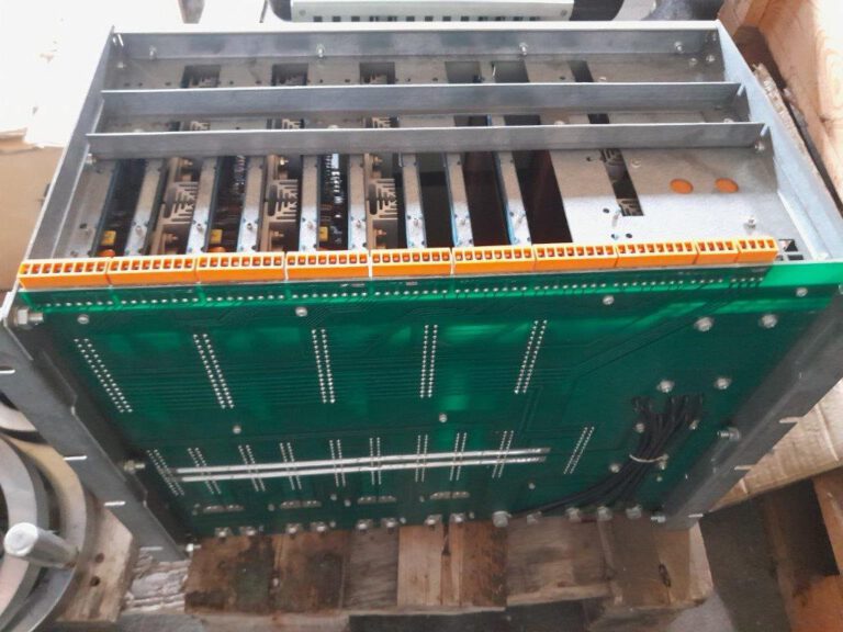 Transistorverstaerker DIALOG 4  BOSCH / DECKEL 1988