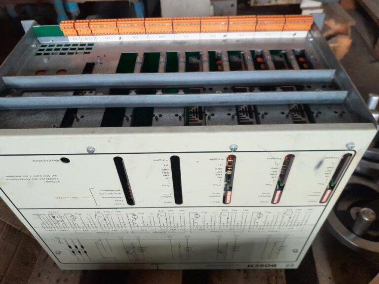 Transistorverstaerker DIALOG 4  BOSCH / DECKEL 1988