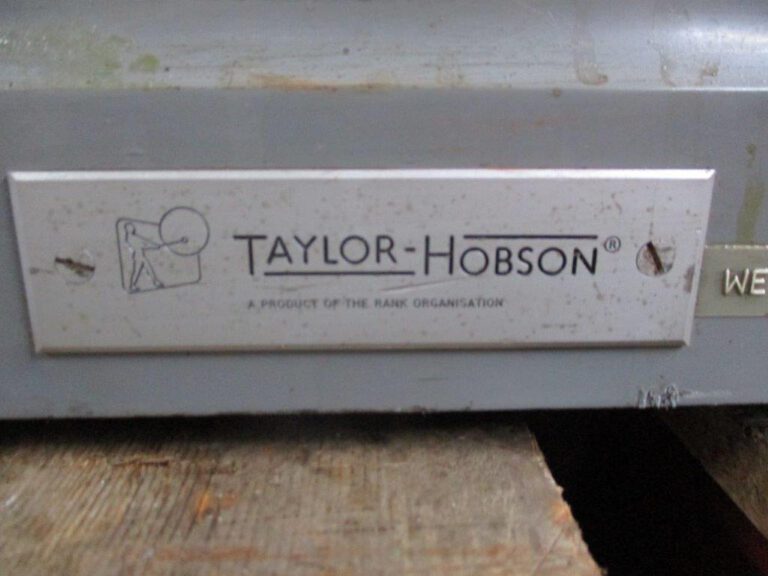 - TAYLOR-HOBSON 19xx