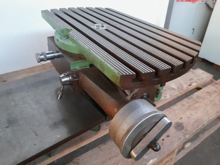 Universaltisch  MAHO 19xx