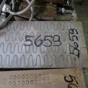 450 x 250 x 90 mm  UNBEKANNT