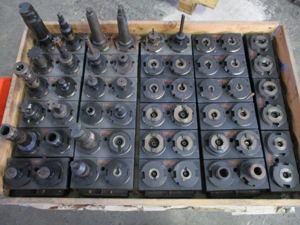 54x SK 50 / 27x TUL Kelch  UNBEKANNT