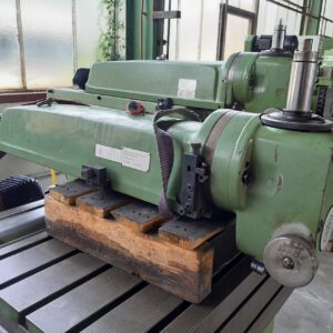 Alternative view of 2027 / FP 3 ( L / LV )  DECKEL 1977