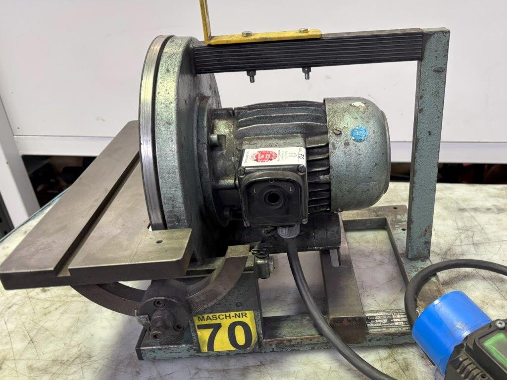 -  UNBEKANNT UNBEKANNT