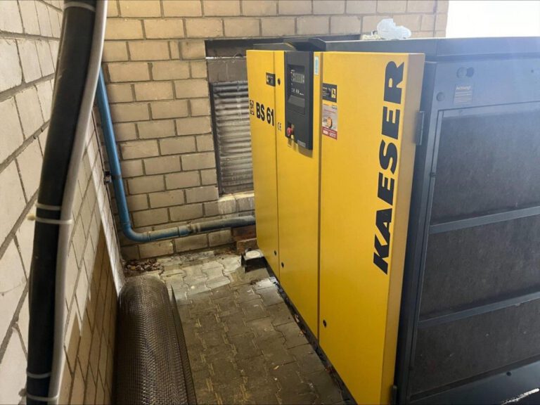 BS 61 + CSD 102 T  KAESER 2001