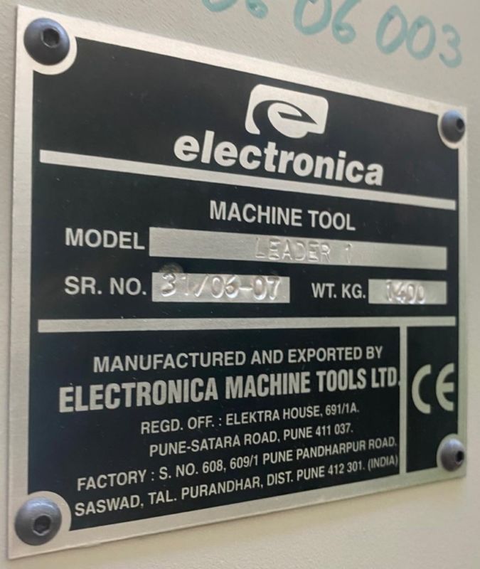 Alternative view of LEADER 1  ELECTRONICA 2007