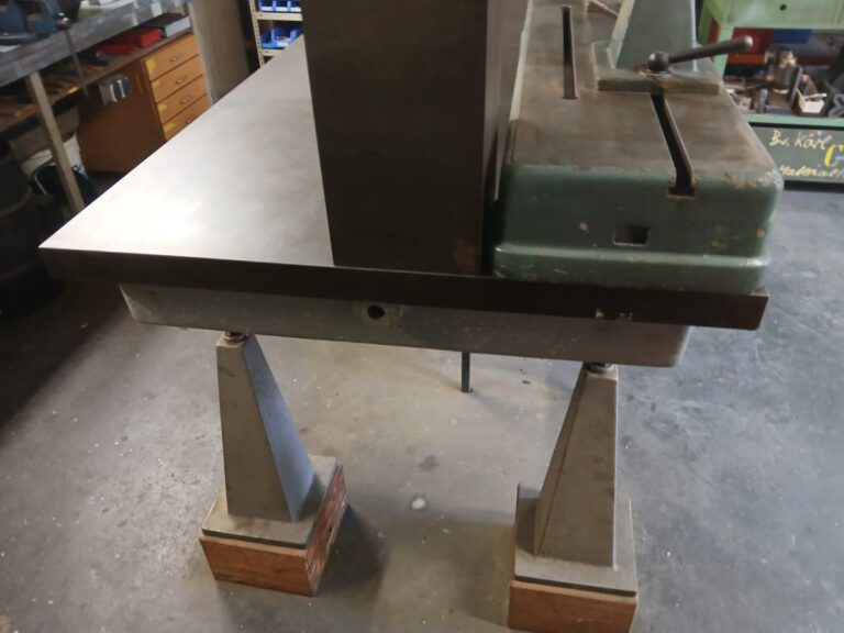 Anreissplatte 2000 x 1000  unbekannt