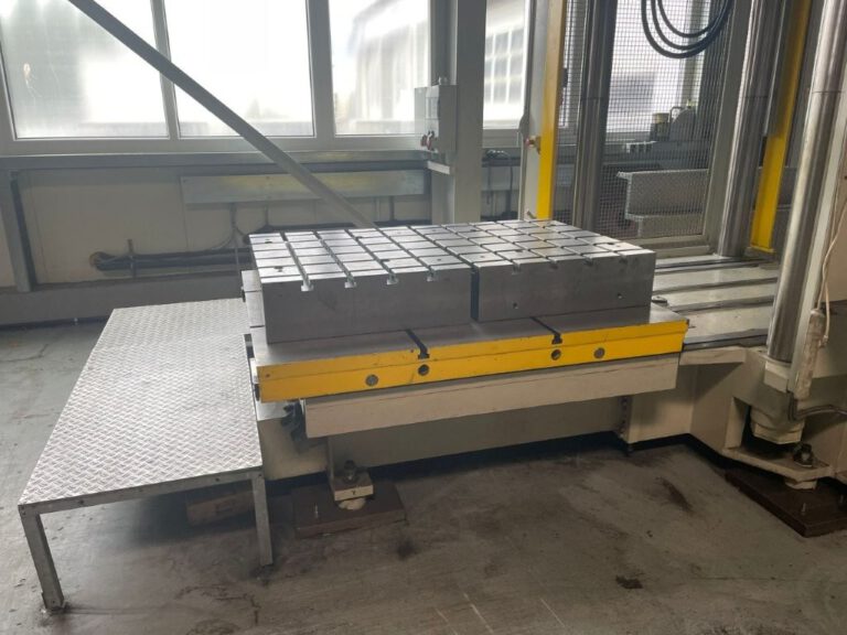 TUS 130-200  REIS 2002