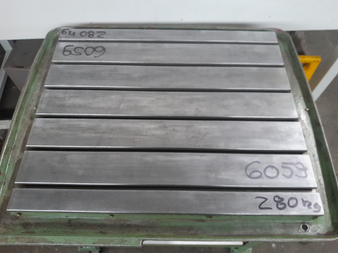 740 * 620 * 930 UNBEKANNT - Bild 3