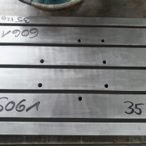 Hilfsaufspanntisch  DECKEL