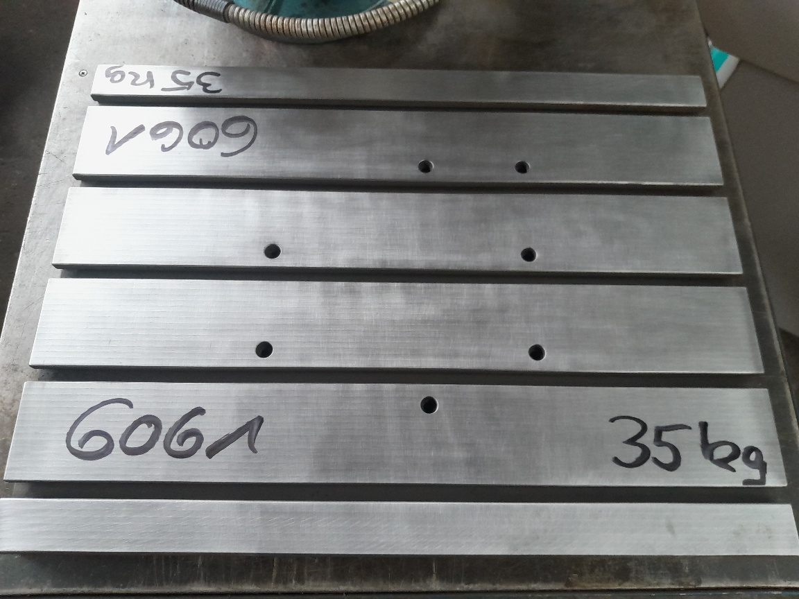 Hilfsaufspanntisch  DECKEL