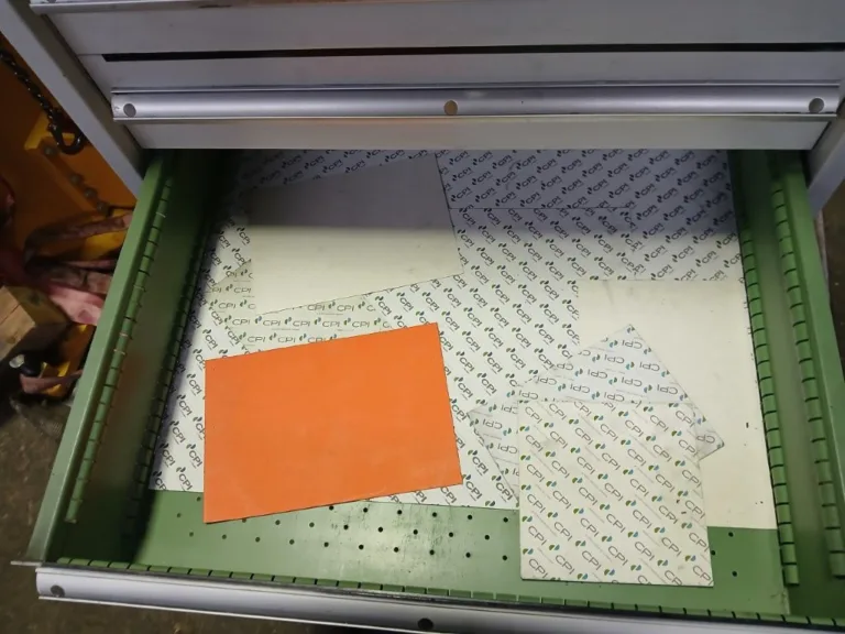 7 Schubladen - OHNE InhaltUNBEKANNT