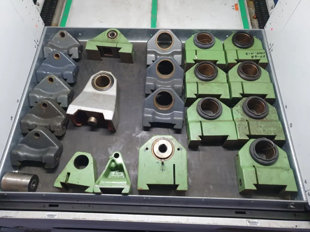 div. Gegenlager Horizontalfr.  DECKEL + Diverse