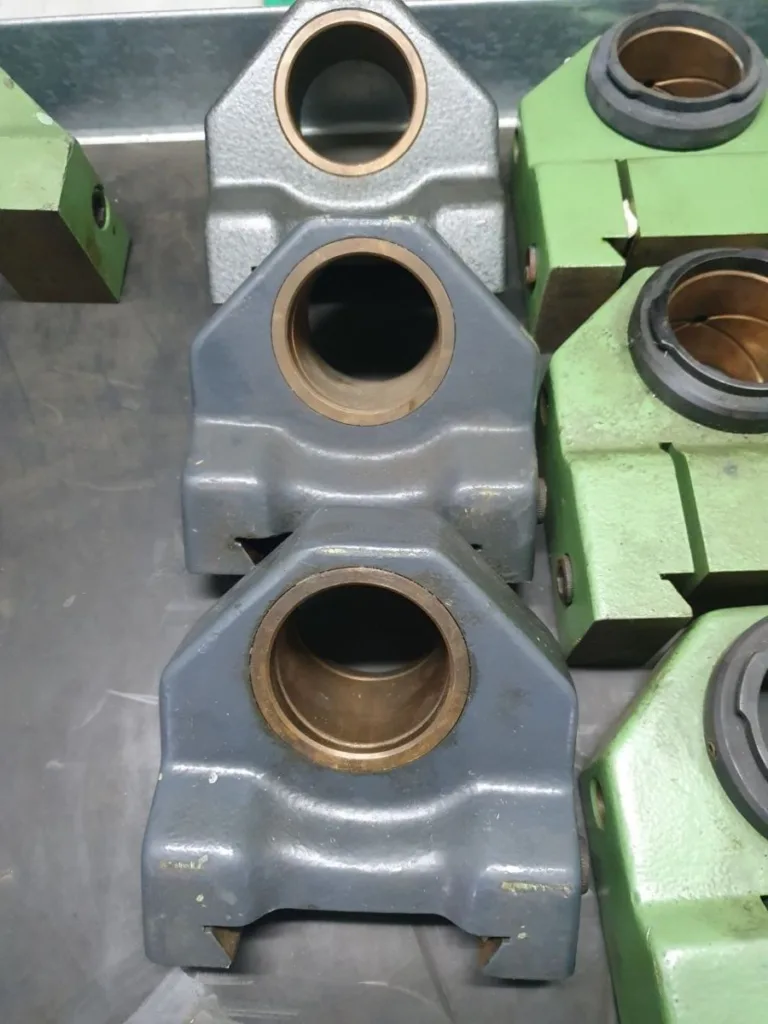 div. Gegenlager Horizontalfr.  DECKEL + Diverse